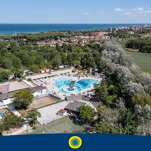Club Del Sole Adriano Family Collection **** Punta Marina
